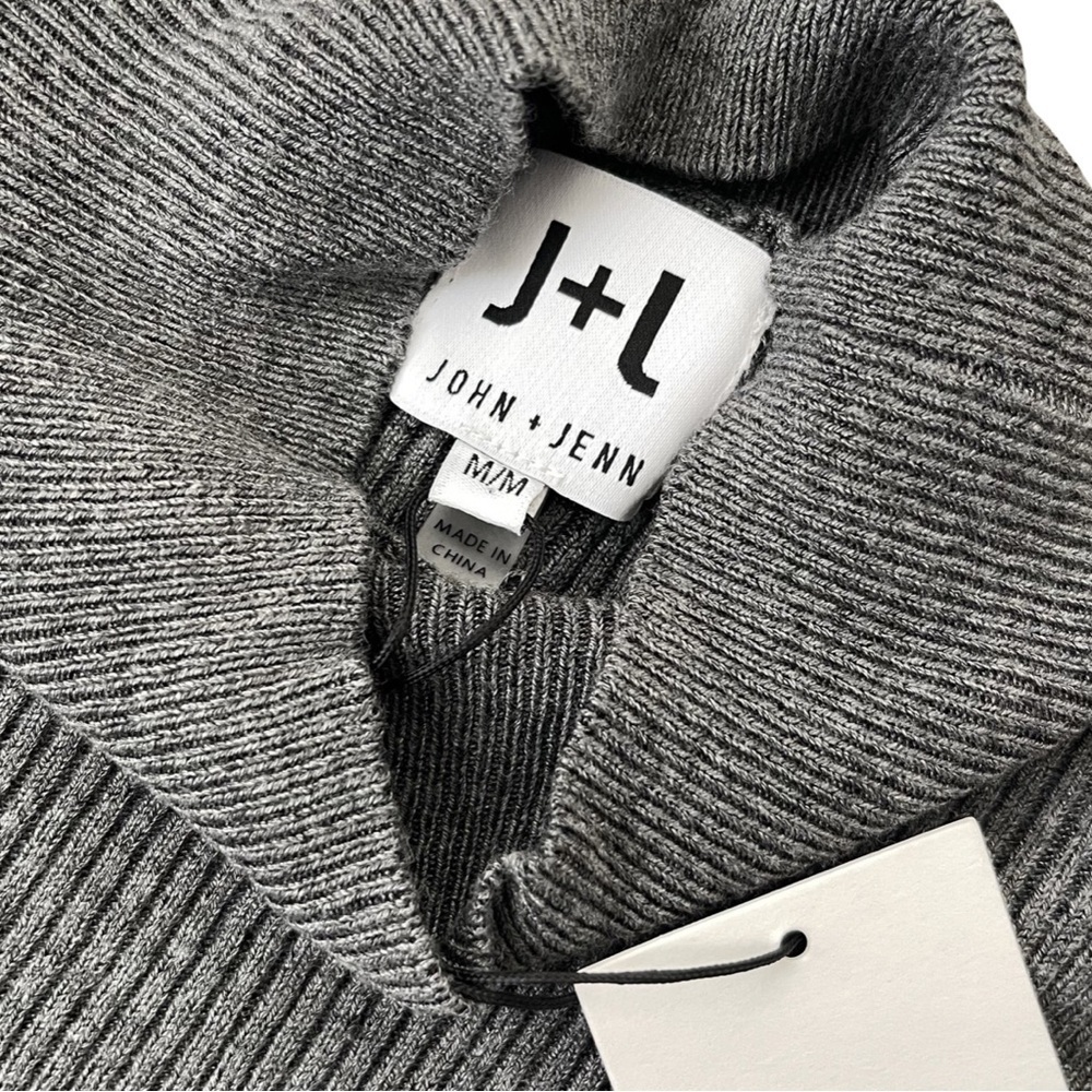 John+Jenn Women Soft and Stretchy Turtleneck Sweater - Picture 6 of 7
